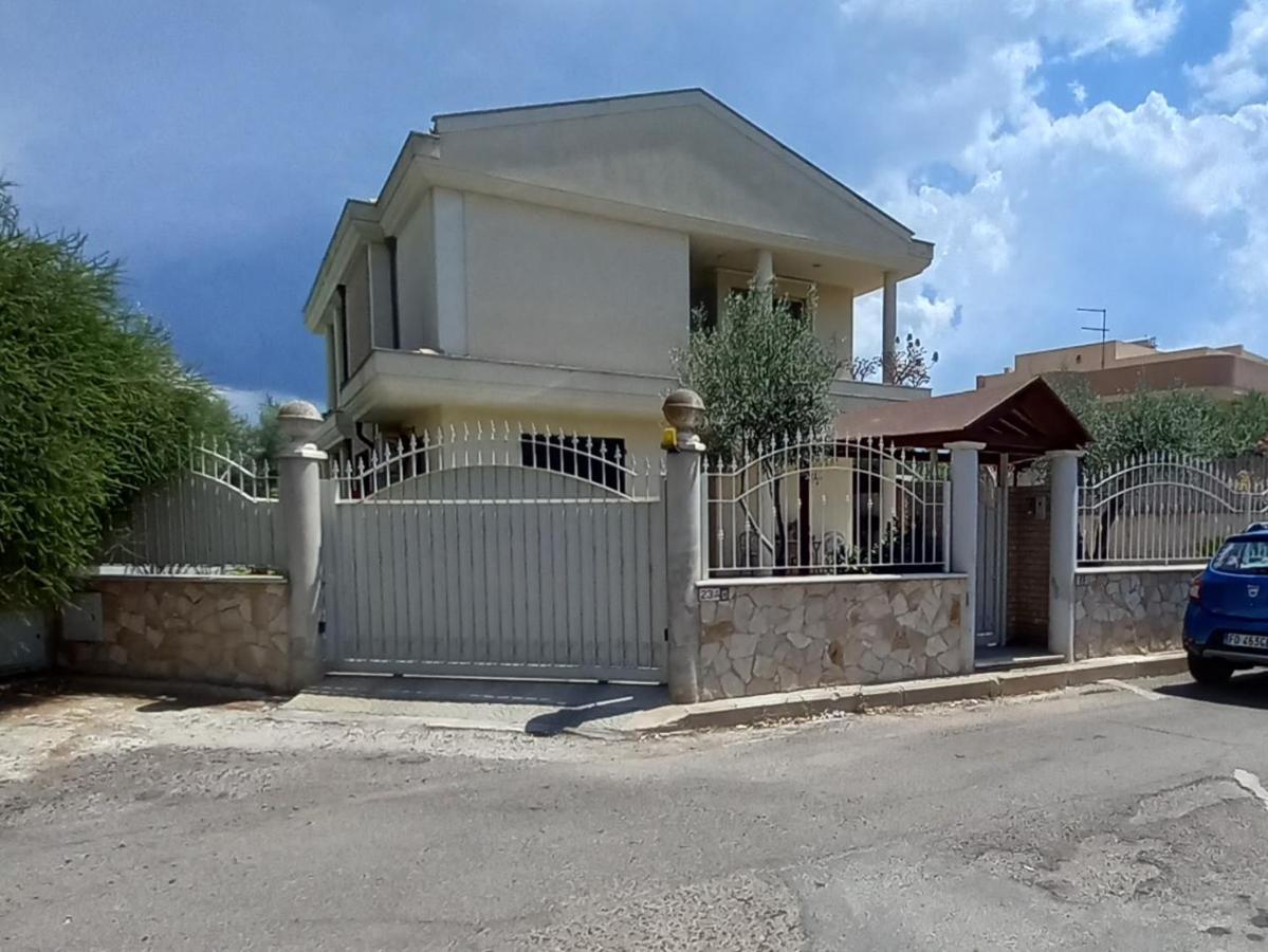 Miriam Casa Vacanze Флумини-ди-Кварту Экстерьер фото